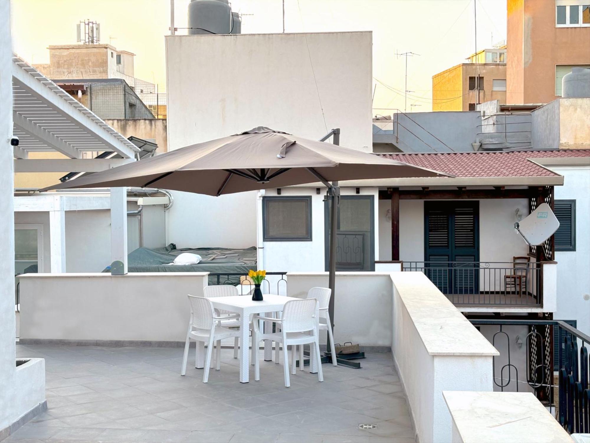 Casa No-Ma In Centro Storico Villa Марсала Екстериор снимка